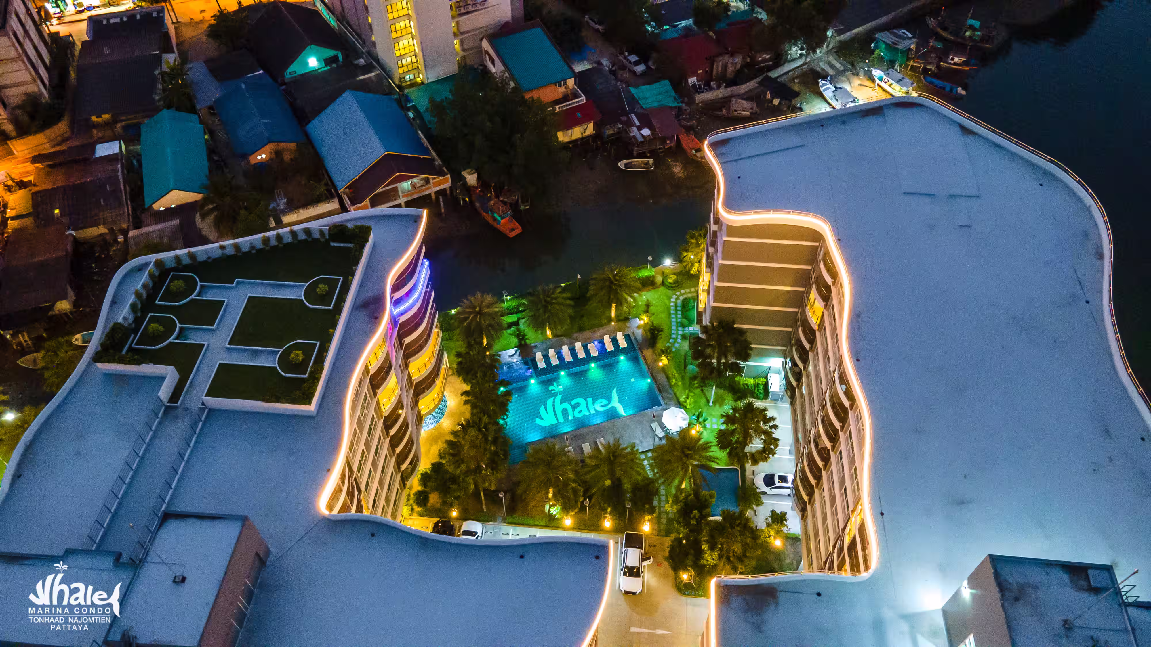 Whale Marina Condo on the seafront